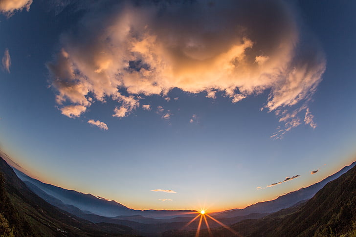 the-scenery-sky-sunset-wide-angle-preview.jpg